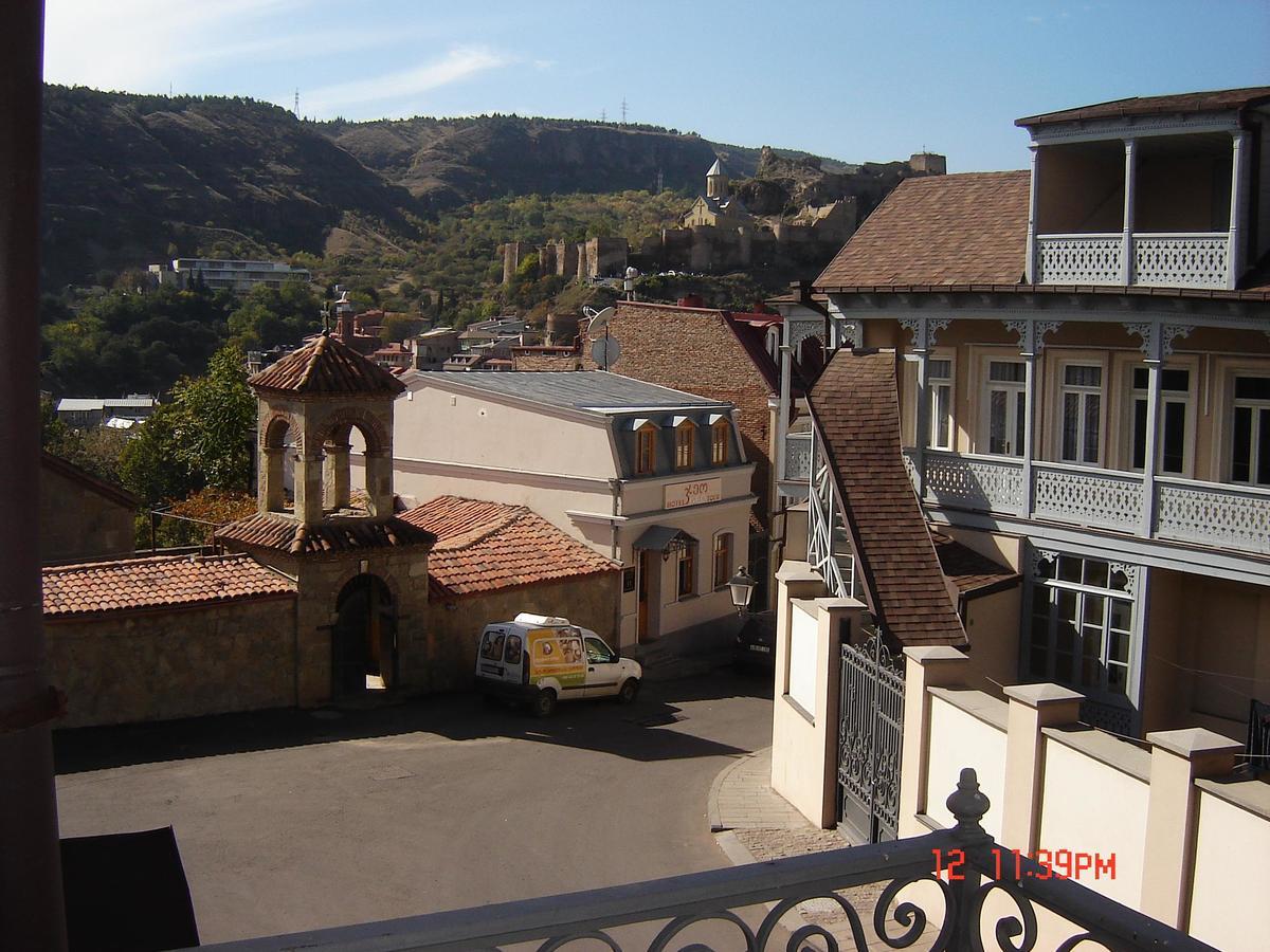 Old Metekhi Apartment Tbilisi Exteriör bild